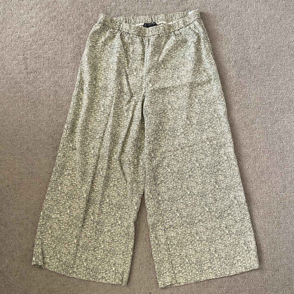 EILEEN FISHER ecru broken chevron crop pants, XS.